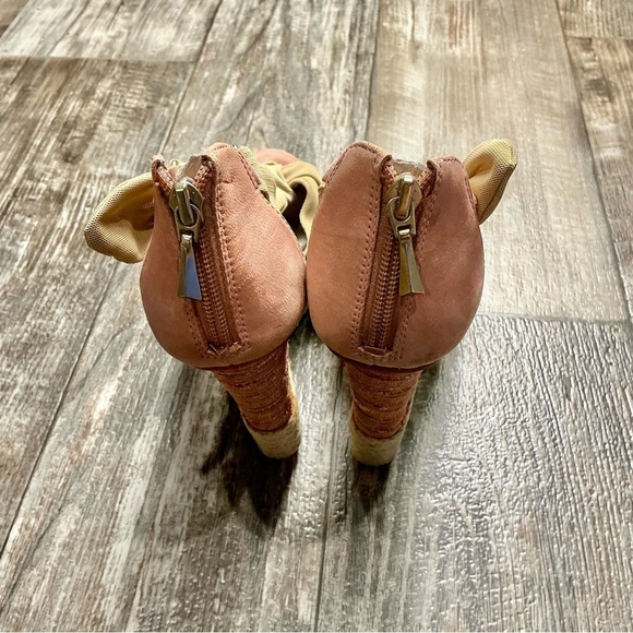 RACHEL Rachel Roy Tan and Pink Wedge Sandals Size 7 - Picture 3 of 12